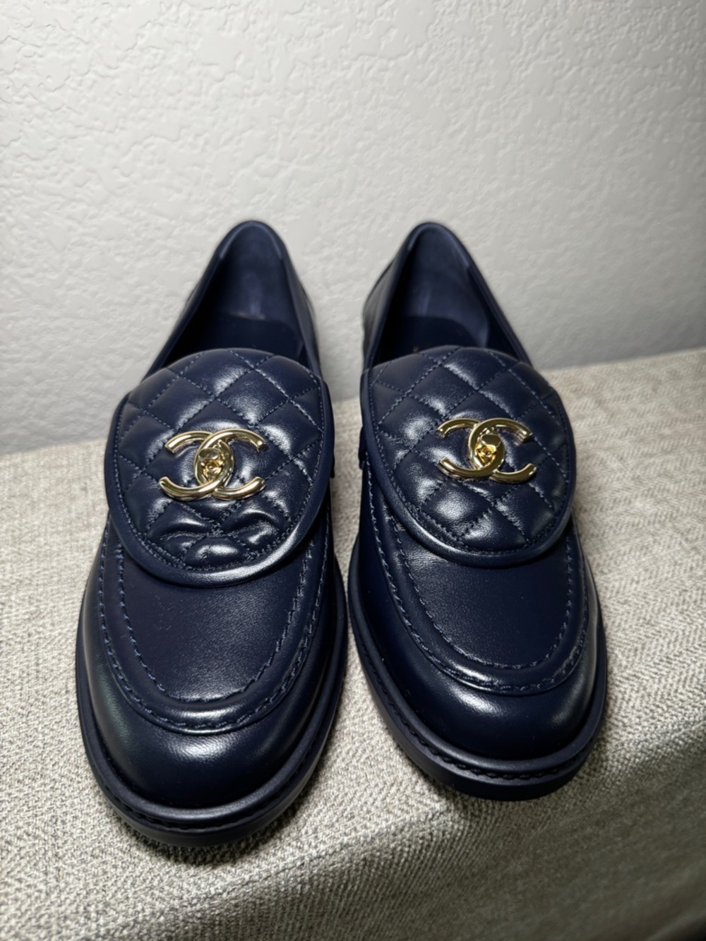 CHANEL Moccasins Loafer - Picture 4 of 8